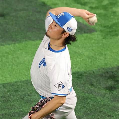 https://www.sponichi.co.jp/baseball/news/2025/10/17/jpeg/20251017s10001173055000p_view.webp
